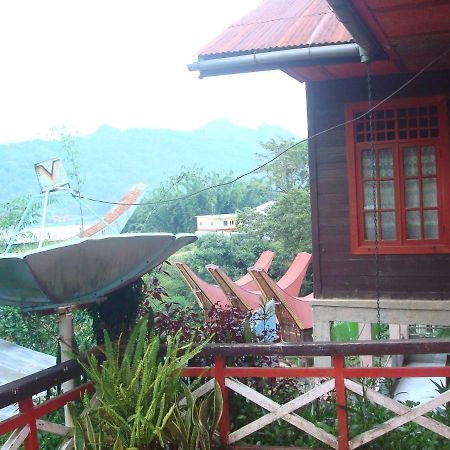 Se'Pon Homestay マカレ エクステリア 写真