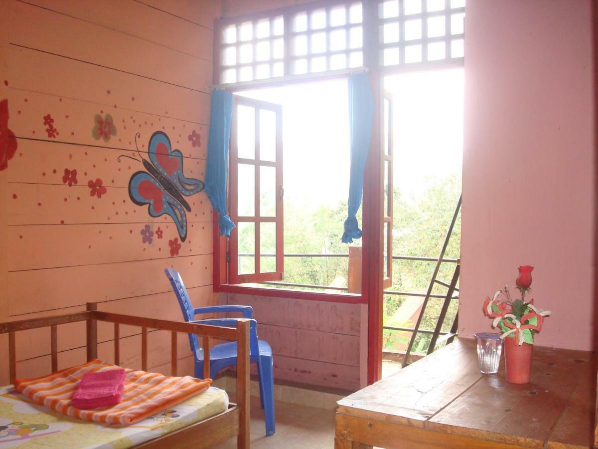 Se'Pon Homestay マカレ エクステリア 写真