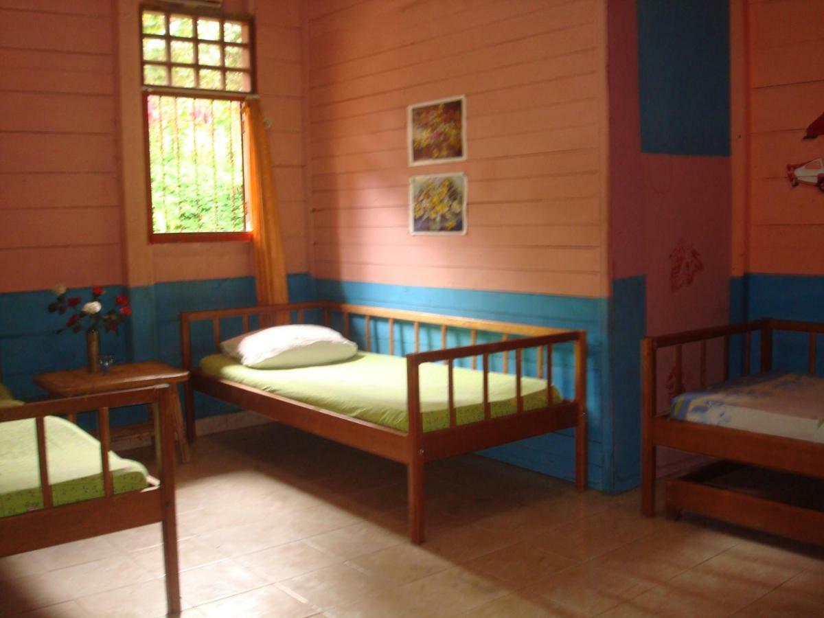 Se'Pon Homestay マカレ エクステリア 写真
